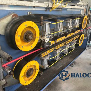 Dây đai kéo cáp, Haul-off belt, dây đai cao su đỏ, dây đai răng phủ cao su, phụ tùng máy đùn cáp điện.